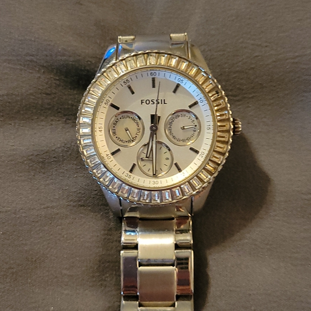Fossil watch